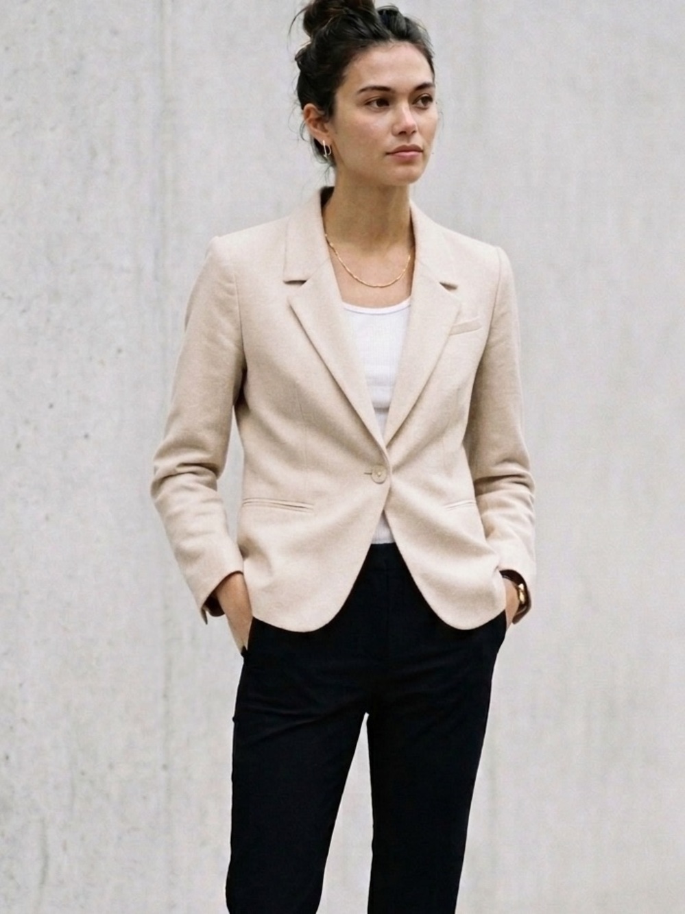 Elizabeth and James Ivory Peak Lapel One Button Jacket Size 4 (est) Quiet Luxury